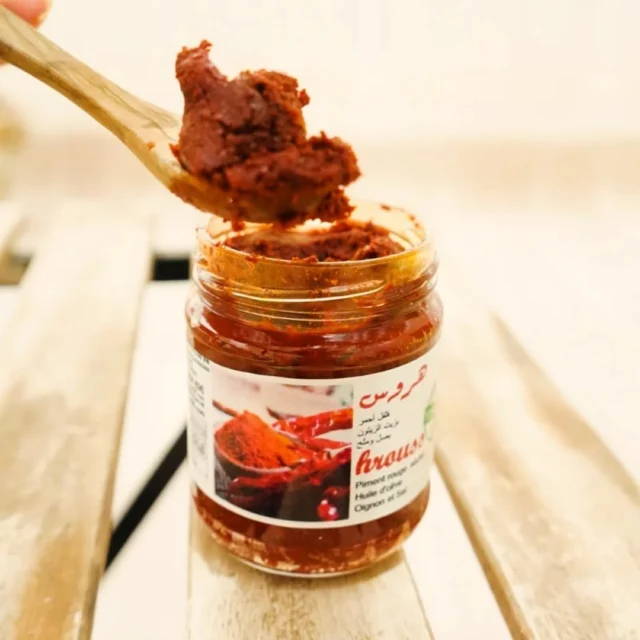برد جانفي؟ 🥶 ما تقلقش... "الهروس" المحرحر متاعنا باش يدفّيك! 🔥🌶️🌶️

موش أي "هروس"... هذا منتوج متوج في المسابقة الوطنية للمنتجات المحلية دورة 2021! 🏆🥇

✅ شنوة فيه؟

مسحوق فلفل أحمر بلدي
بصل مرڤد بطريقة تقليدية
زيت زيتونة أصلي
ملح وأفاحات دياري من عندنا

🍴 كيفاش تستعملو؟

طيب بيه العجة، الكسكسي، الصوس، وكل ماكلة تحبها تجيك بنييينة😋😋.

والا، اعمل كسكروت سريع... حاجة بنينة وسخونة تخليك تنسى البرد.

📦 التوصيل؟
لدارك وين ما تكون! 🚚
📲 كلمنا على الواتساب: 28084896
🌐 أو زور الموقع: www.makhtoum98.tn

#هروس  #Makhtoum #طعم_الأصالة  #منتوج_تونسي
#healthyfood  #نكهة_الأصالة